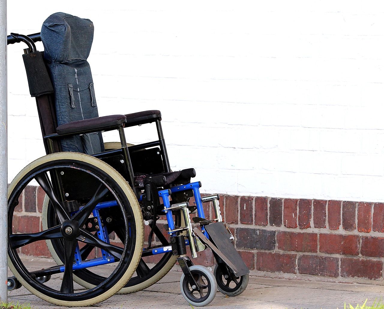 Jak uzyskać dofinansowanie do wózka inwalidzkiego