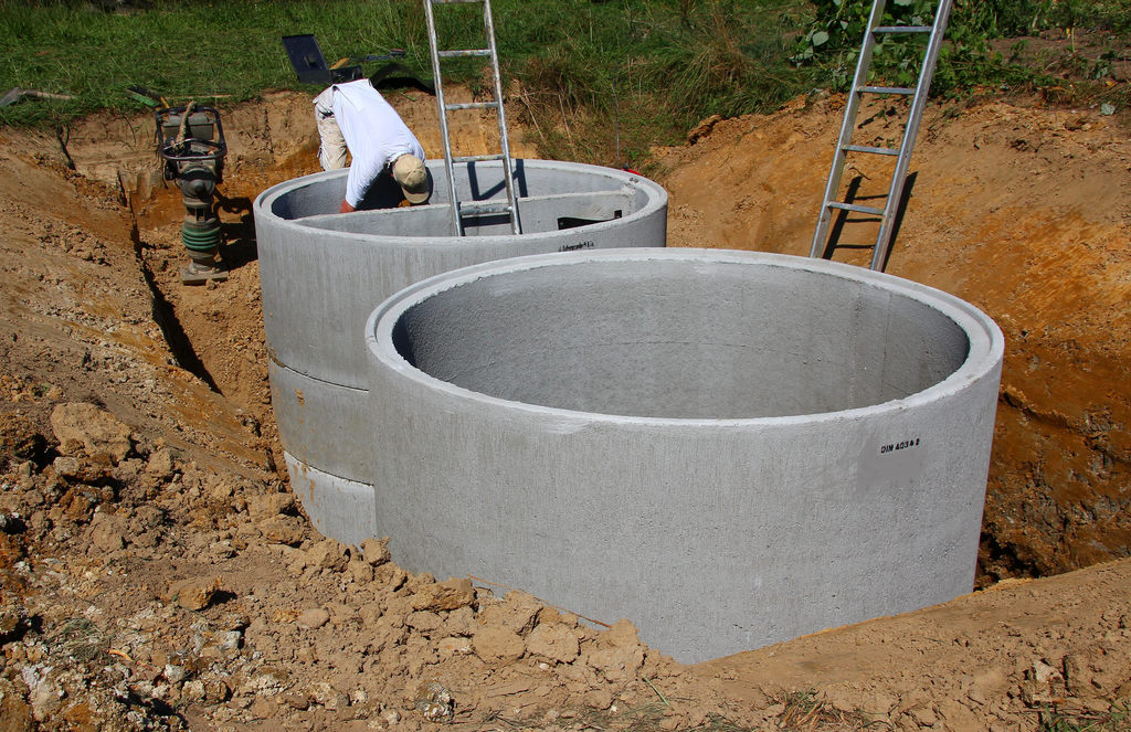 Czy warto zdecydować się na szambo betonowe?