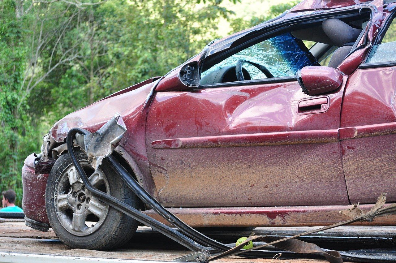 Jak odzyskać odszkodowanie po wypadku samochodowym?